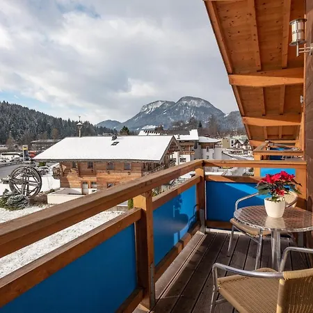 Haus Romeo Alpine Gay - Men 18+ Only Pensión 3*