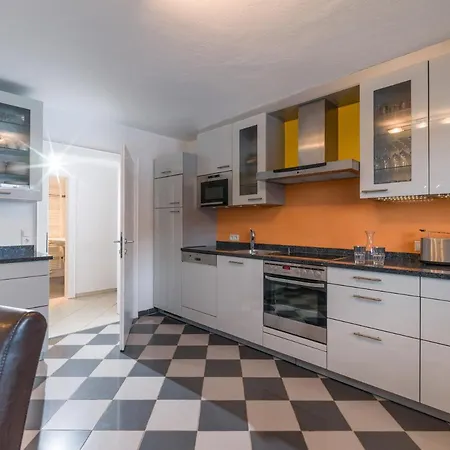 Pensión Haus Romeo Alpine Gay - Men 18+ Only