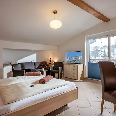 Haus Romeo Alpine Gay - Men 18+ Only Casa de hóspedes Scheffau am Wilden Kaiser