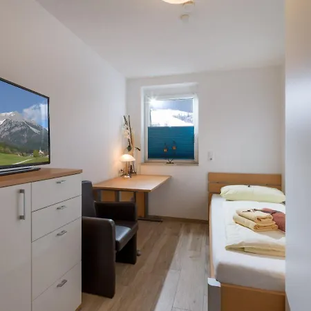 Haus Romeo Alpine Gay Resort - Men 18+ Only Guest house