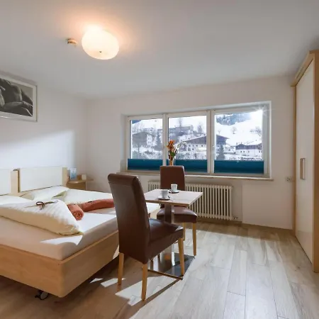 Haus Romeo Alpine Gay - Men 18+ Only Scheffau am Wilden Kaiser